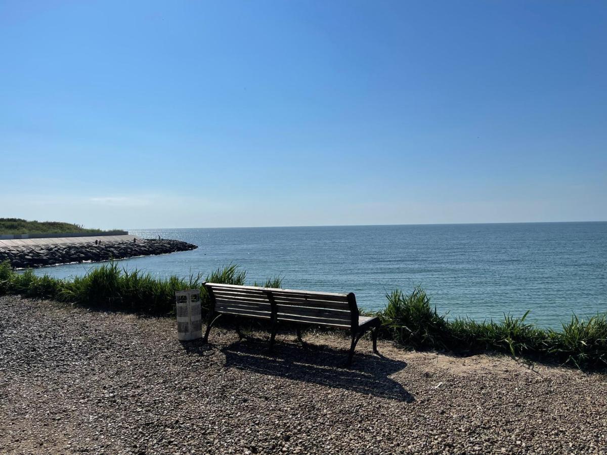 Уютная Квартира С Видом На Море Riviera City Appartamento Fontanka Esterno foto